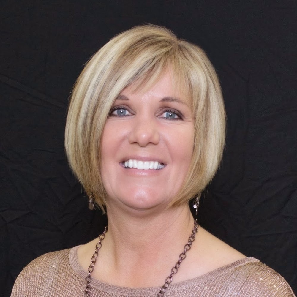 Meet your Posher, Pamela
